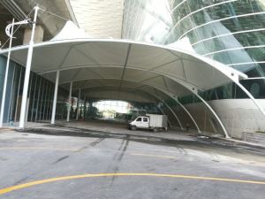 廣東膜結(jié)構(gòu)雨棚